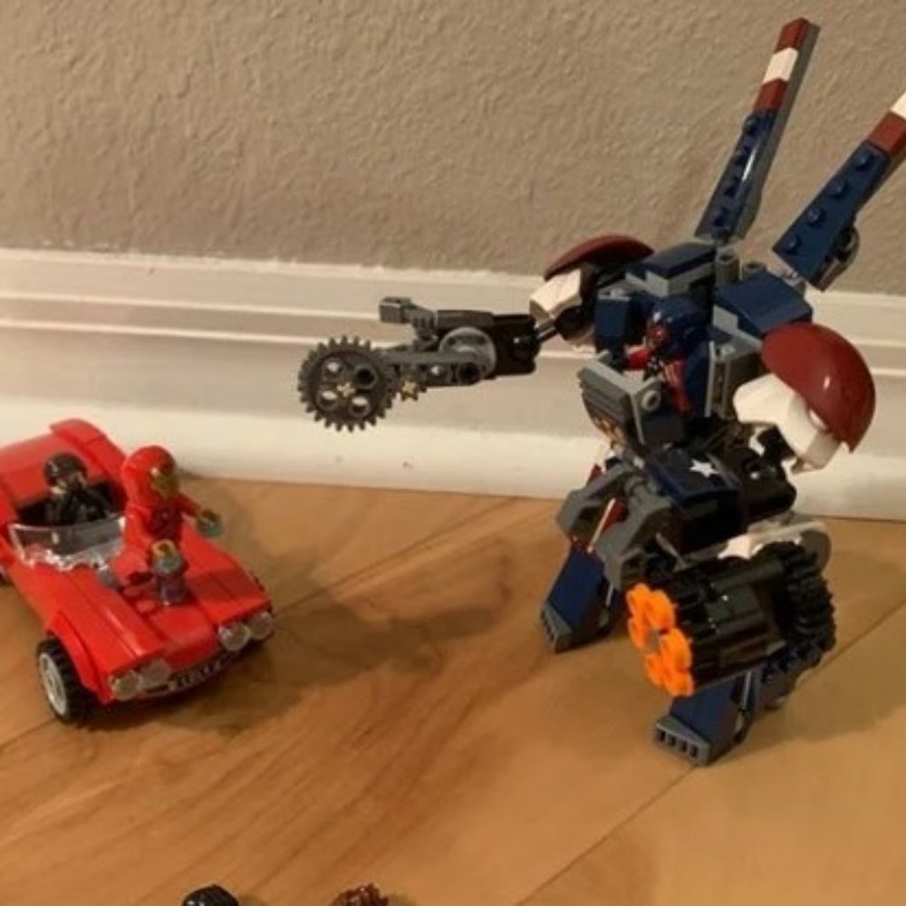 Lego 76077 Iron Man: Detroit Steel Strikes
